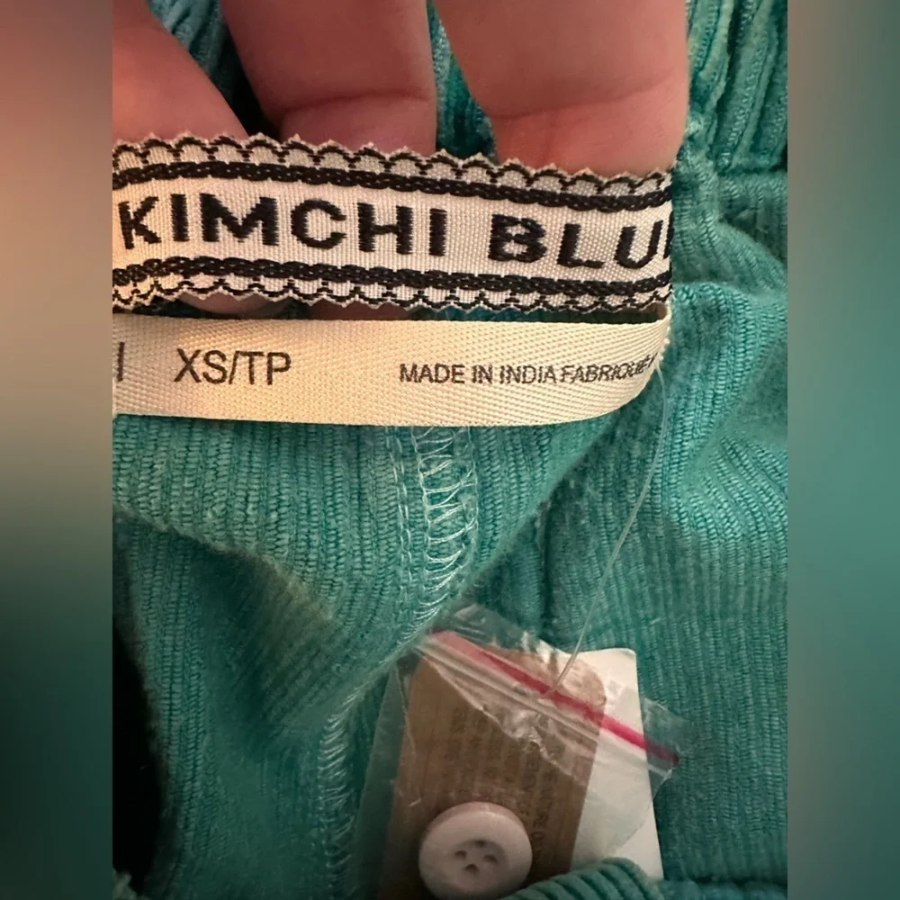 Kimchi Blue Emerson Corduroy Pant NWT